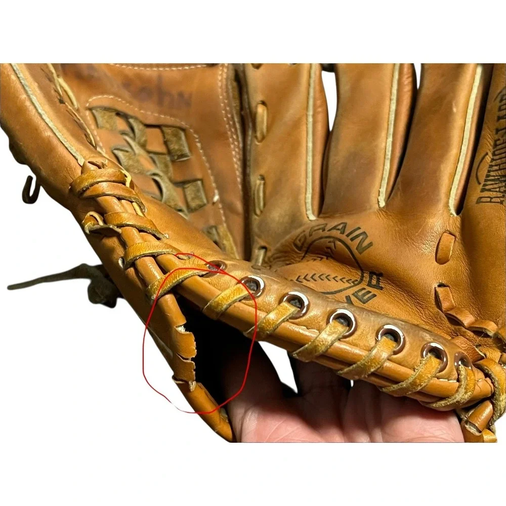 Winners Choice AA-230 RHT Baseball Glove Deep Grip Pocket Snap Action Leather